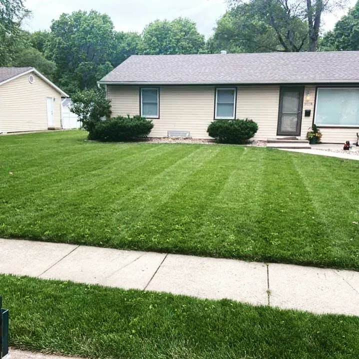 Expert outdoor landscaping in Kansas City, KS - Tidd lawn care