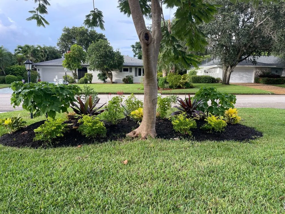 Custom garden landscaping for beautiful yards across Fort Myers, FL - Tide Water Landscape of Florida