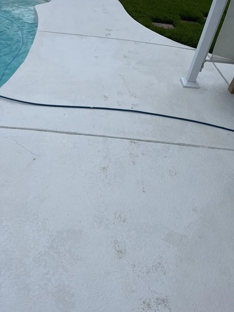 Expert outdoor landscaping with custom design in Mount Pleasant, SC by Tidewater Landscape