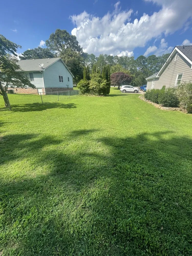 Affordable garden landscaping with custom design in Dacula, GA by Tidy scapes