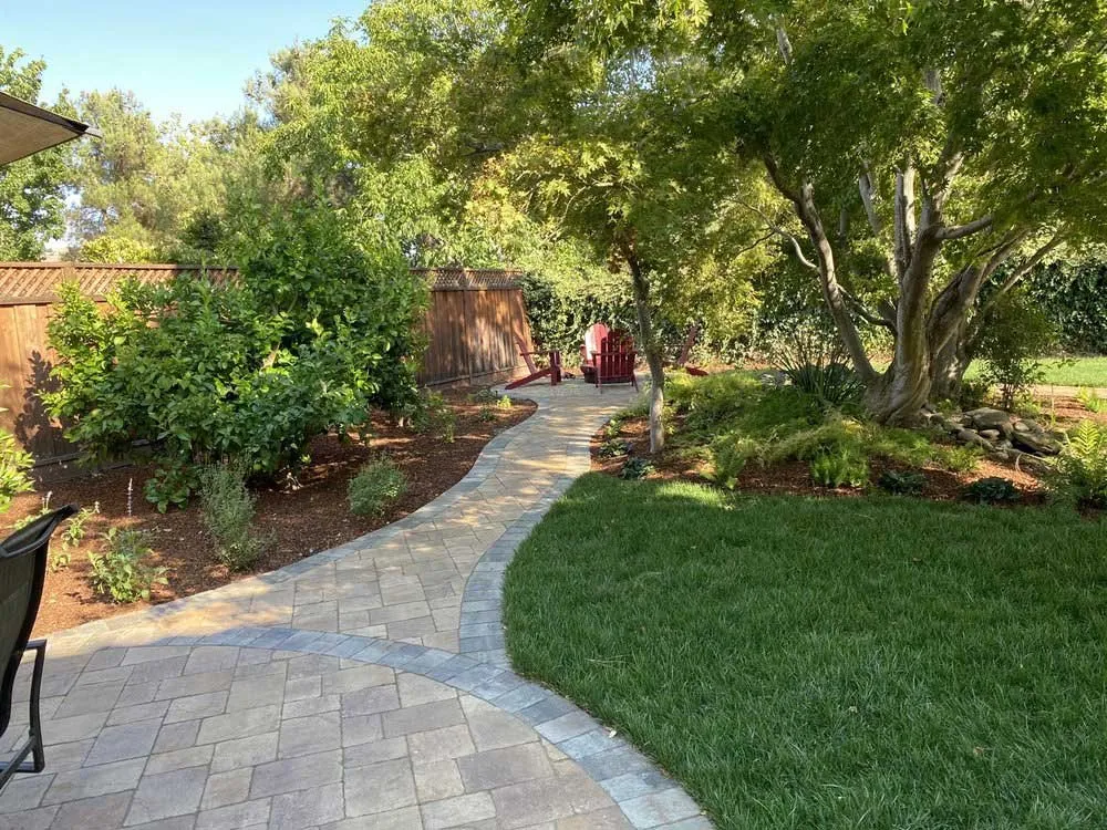 Trusted garden landscaping for beautiful yards across San Martin, CA - Tierra Bella Landscape Construction, Inc.