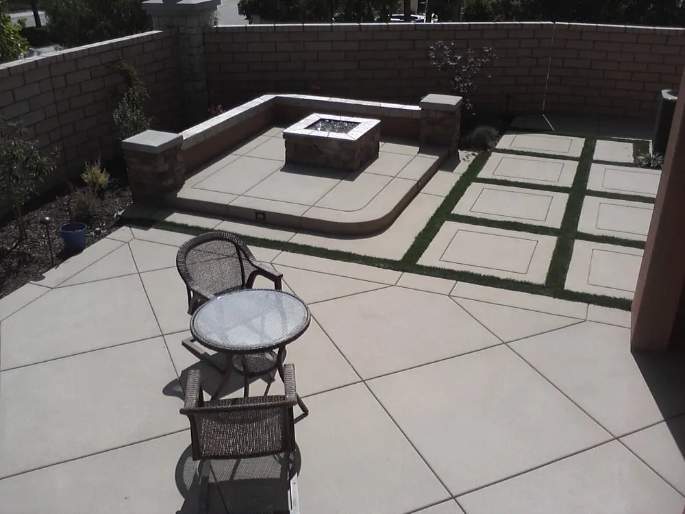 Local yard cleanup service in Vista, CA by Tierra Bella Landscape