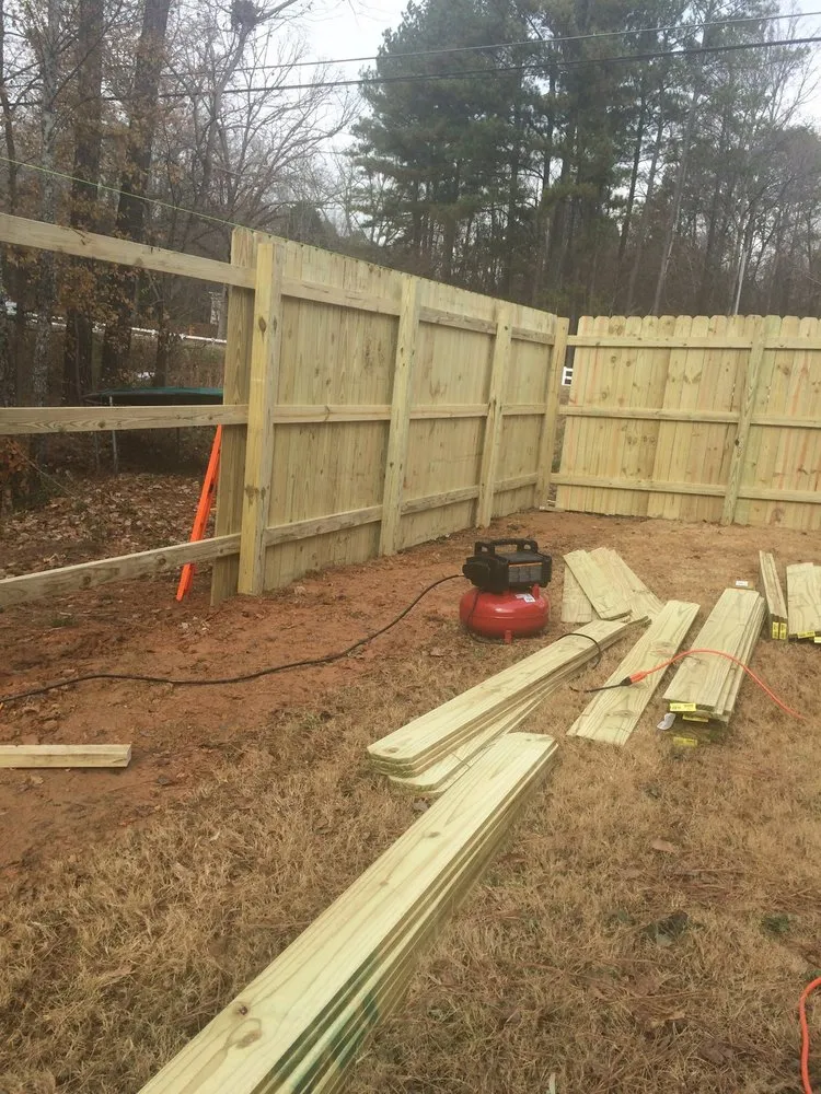 Affordable residential landscaping experts serving Acworth, GA - Tierra Bella Landscaping