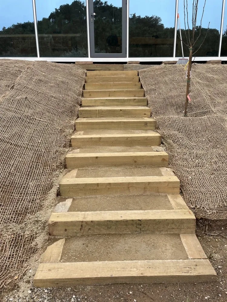 Expert outdoor landscaping in Goleta, CA - Tierra Buena landscape