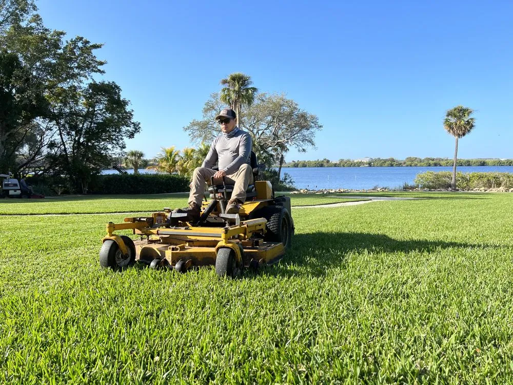 Expert lawn care service for homes across Grant, FL - Tierra De Vida