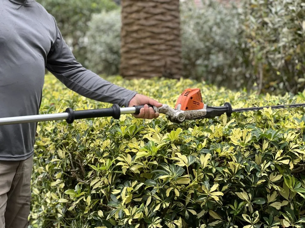 Professional lawn care service for year-round maintenance across Grant, FL - Tierra De Vida