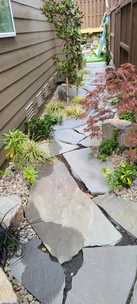 Professional lawn care service experts serving Cornelius, OR - Tierra Dura Construction