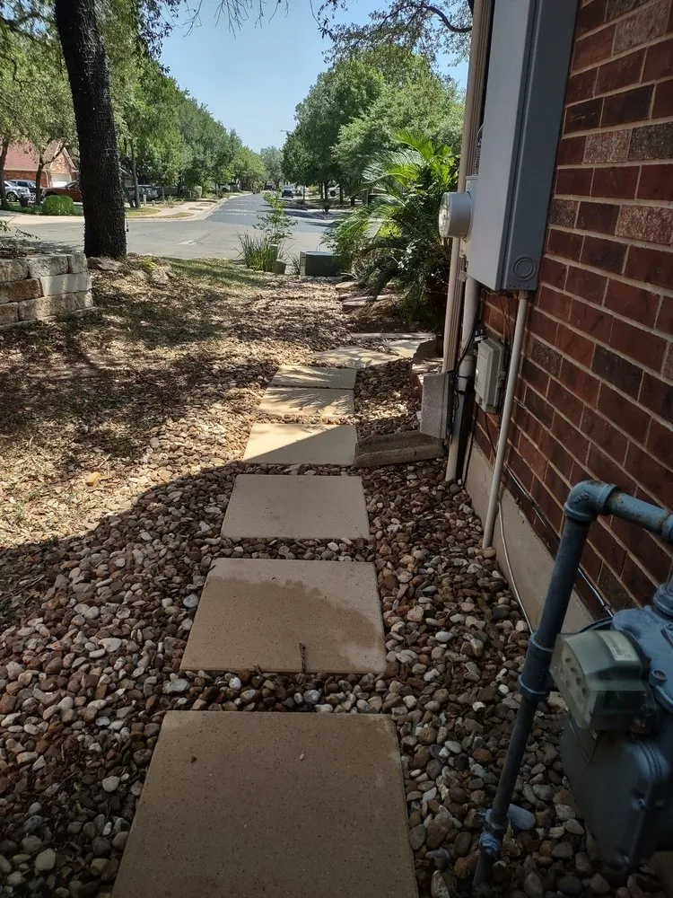 Professional yard cleanup service for residential properties in Manor, TX by Tierra Scapes & Irrigation