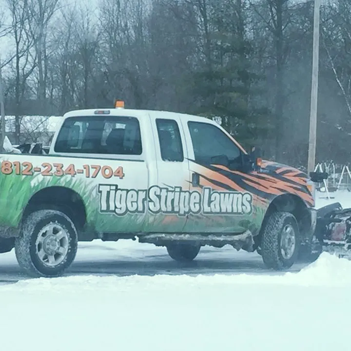Custom lawn mowing service experts serving Terre Haute, IN - Tiger Stripe Lawns