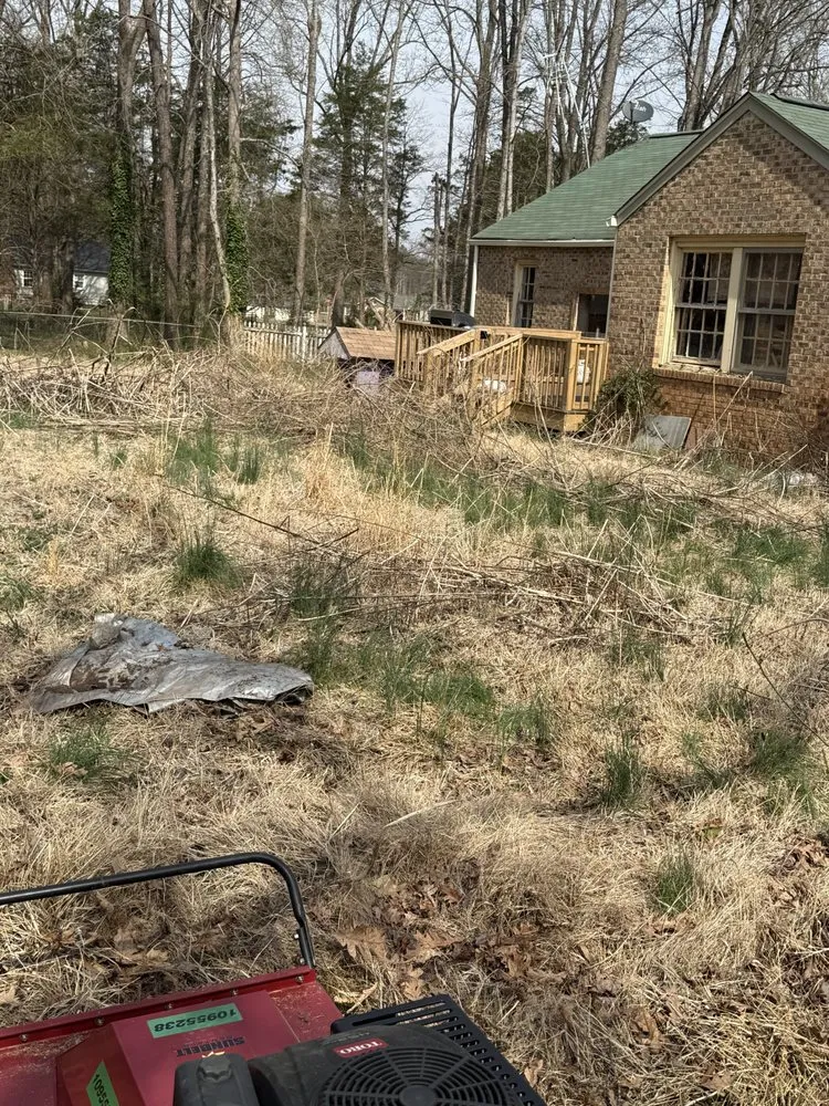 Affordable lawn mowing service in Concord, NC - Tiger Walk Landscaping