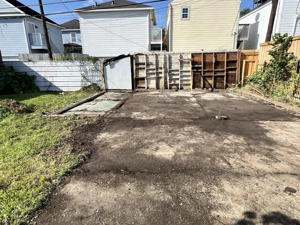 Expert residential landscaping in Houston, TX by Tiger Xpress Services