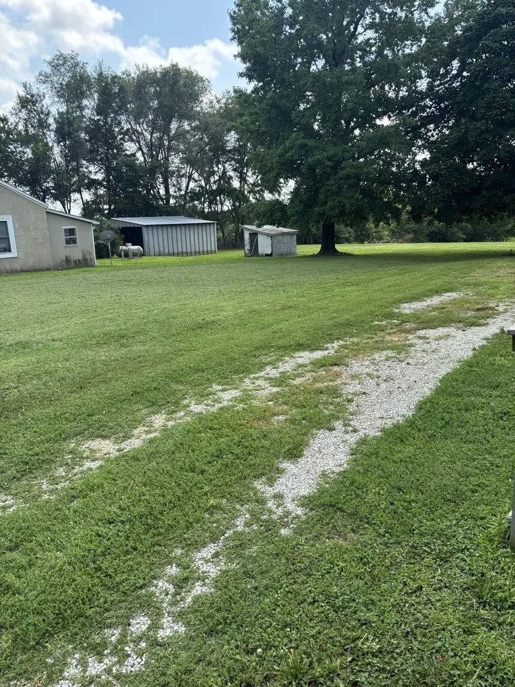 Top-rated landscaping services for homes across Wellington, MO - Tigers Contracting