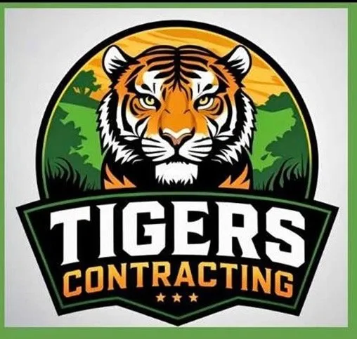 Top-rated yard cleanup service in Wellington, MO by Tigers Contracting