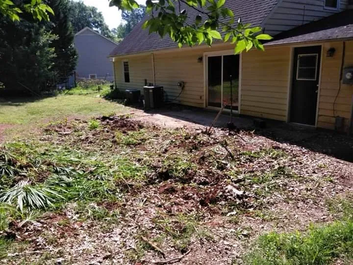 Custom yard cleanup service in Sumter, SC - Tigers Home Service And Construction