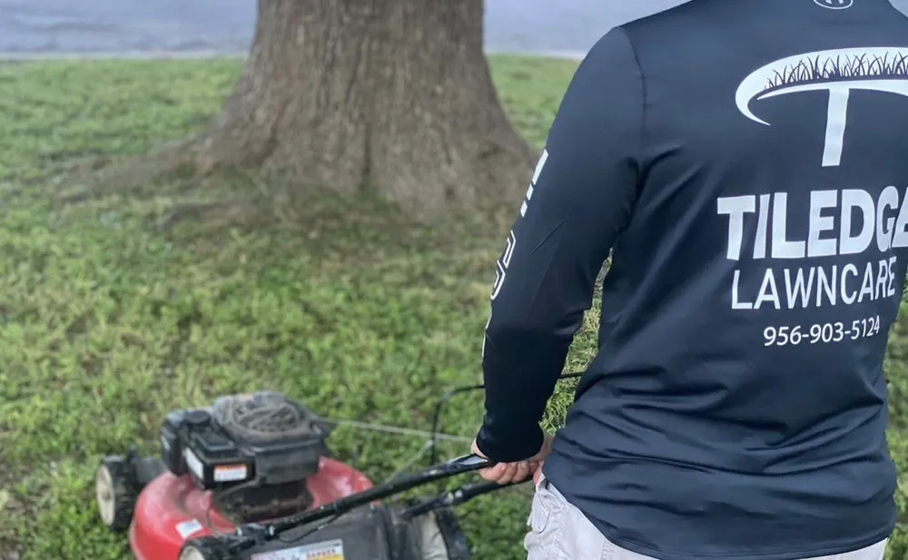 Local lawn mowing service near you in Brownsville, TX by Tiledge Lawn Care