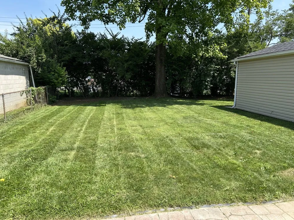 Affordable garden landscaping in Grove City, OH - Tilley Turf