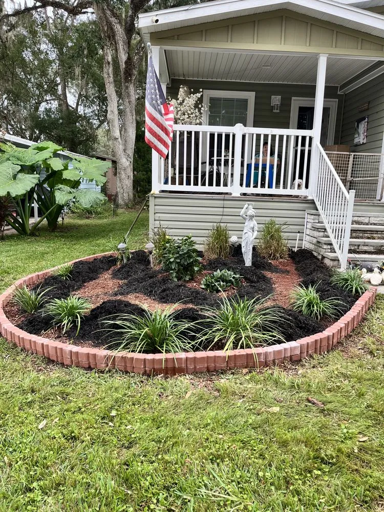 Custom outdoor landscaping in Brooksville, FL - Tillys Garden and Landscape