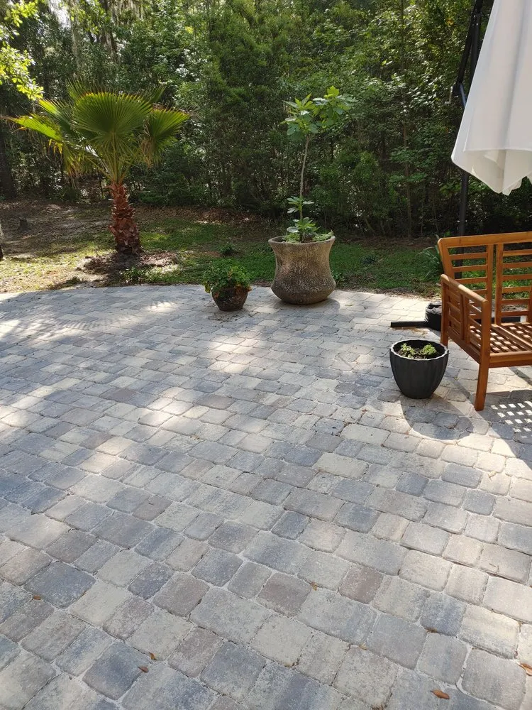 Expert outdoor landscaping in Richmond Hill, GA by Tim & Dave's Nursery