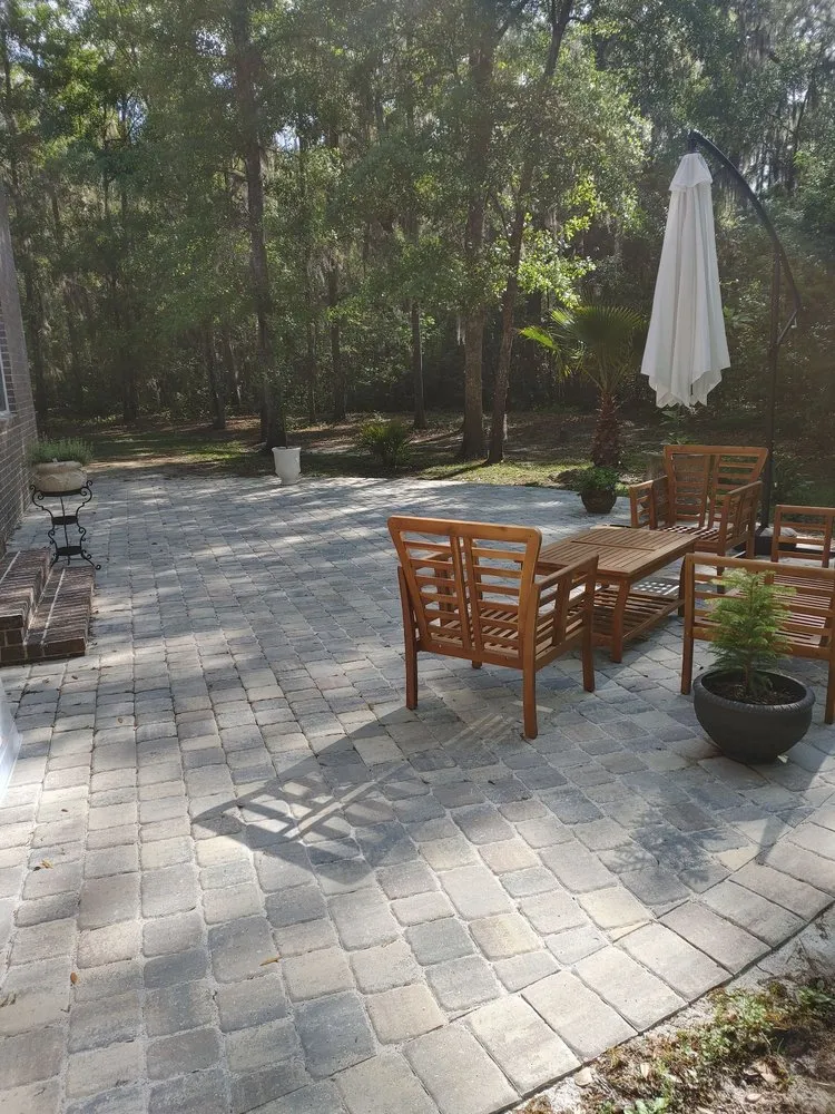 Reliable outdoor landscaping experts serving Richmond Hill, GA - Tim & Dave's Nursery