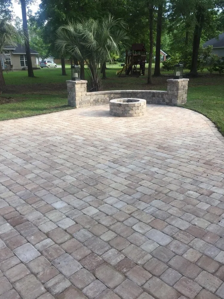 Professional outdoor landscaping in Richmond Hill, GA by Tim & Dave's Nursery