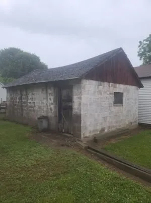 Custom lawn mowing service with custom design in Bloomsburg, PA by Tim Todd Hauling