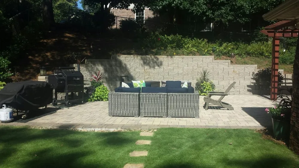 Local lawn care service in Atlanta, GA - Tim U Mcowen & Associates