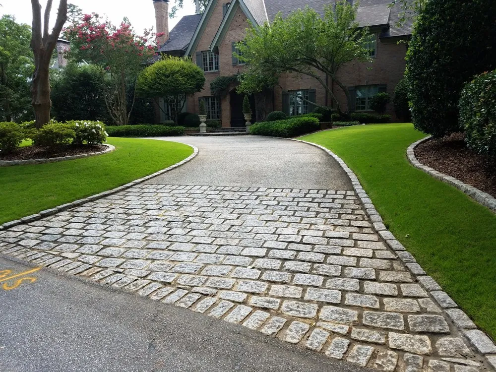 Professional outdoor landscaping in Atlanta, GA - Tim U Mcowen & Associates