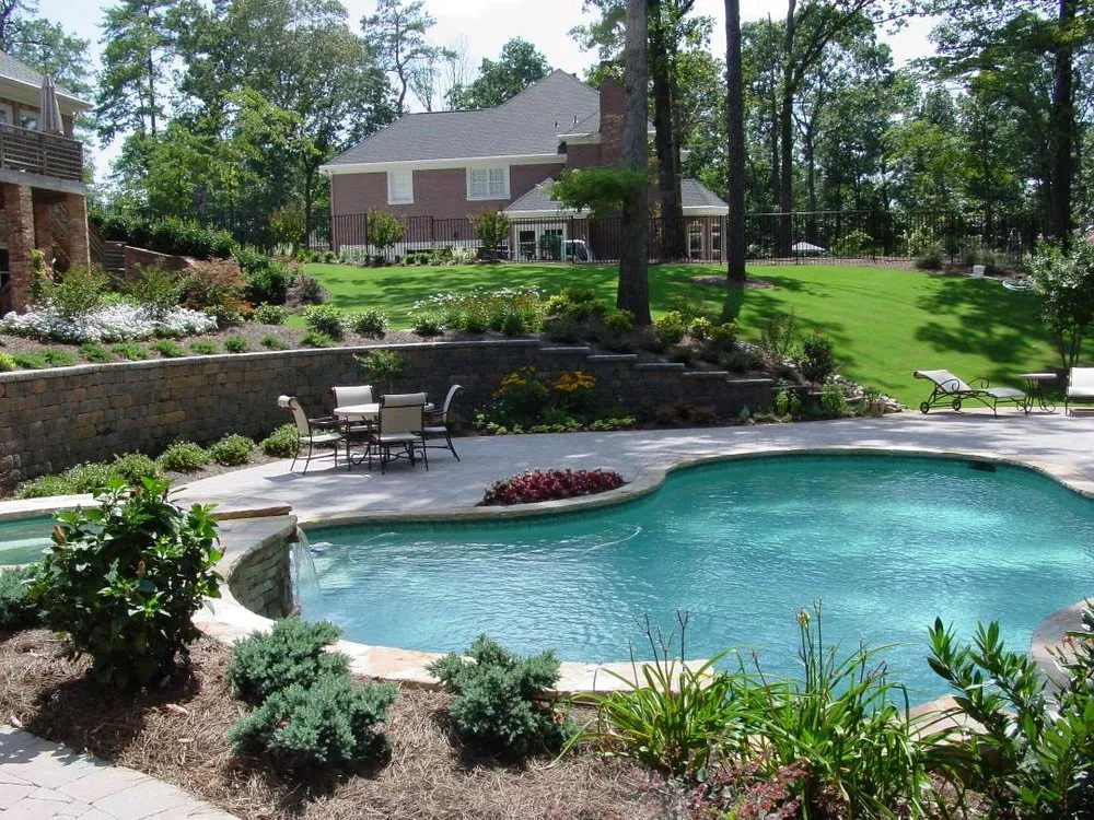 Expert yard maintenance for year-round maintenance across Atlanta, GA - Tim U Mcowen & Associates