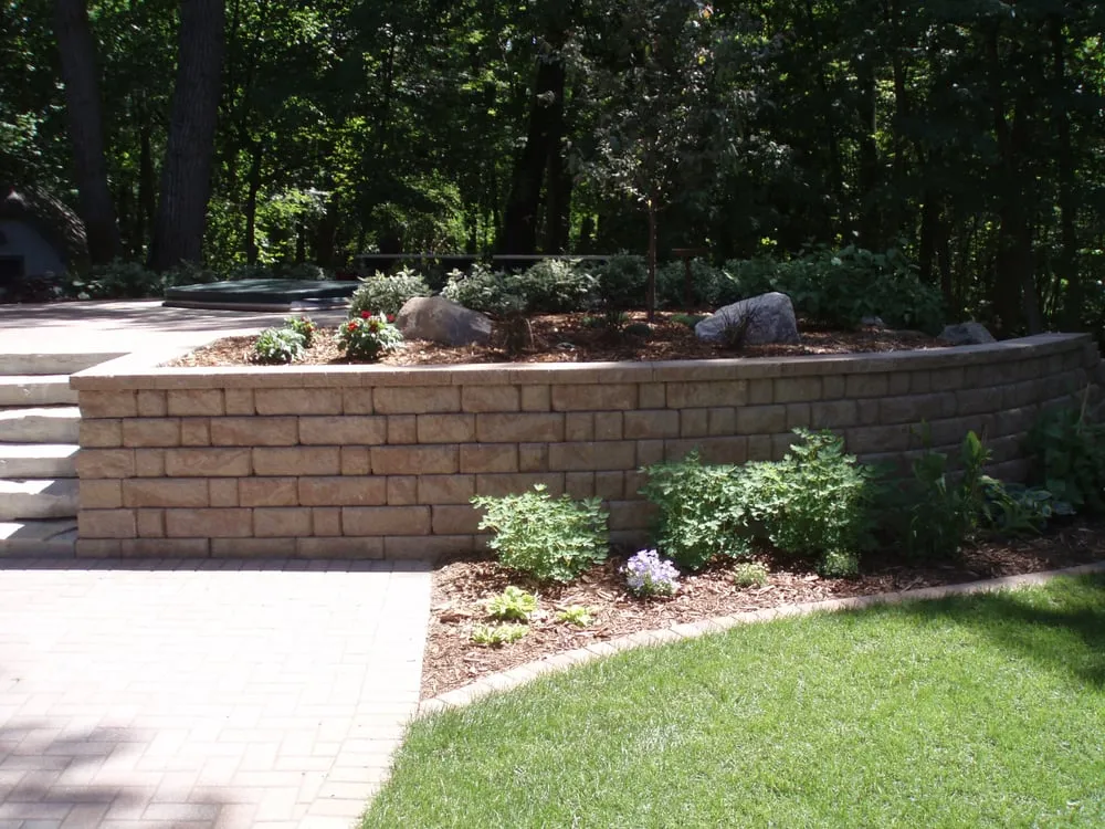 Affordable residential landscaping experts serving Edina, MN - Timber Creek Landscape