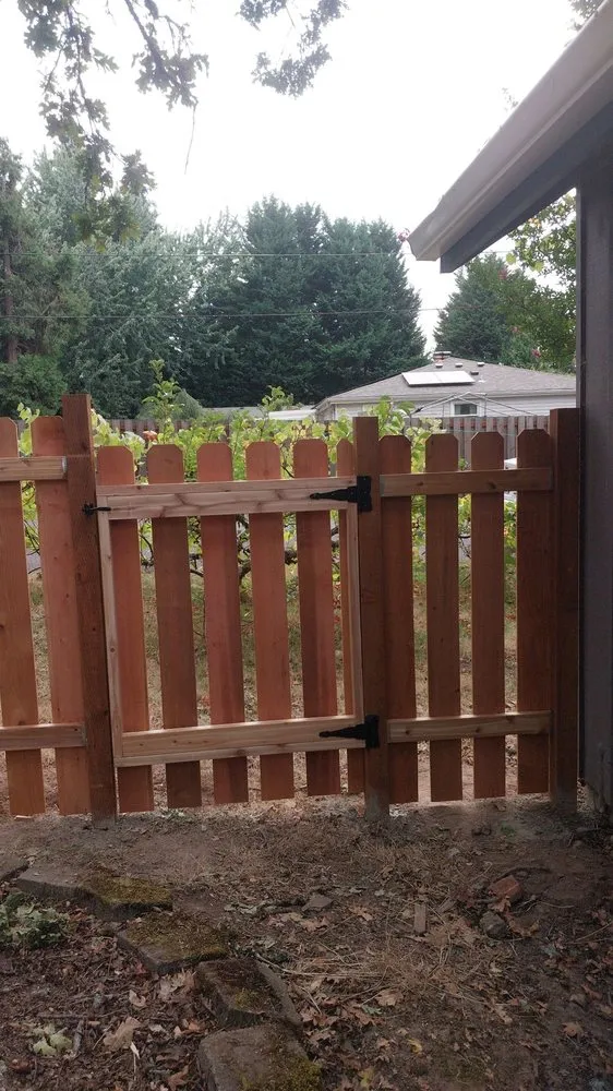 Reliable outdoor landscaping experts serving Salem, OR - Timber Landscapings