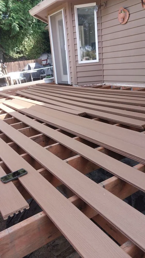 Professional lawn care service with custom design across Salem, OR - Timber Landscapings