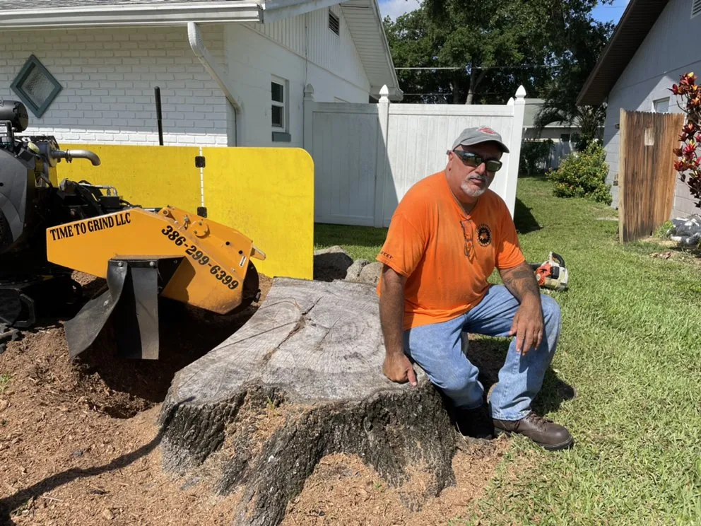 Custom residential landscaping in Daytona Beach, FL by Time To Grind - Stump Grinding
