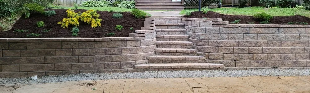 Professional landscaping services for homes in Vinton, VA by Timesavers Landscaping