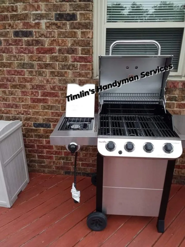 Expert lawn mowing service experts serving Turtle Creek, PA - Timlin's Handyman Services