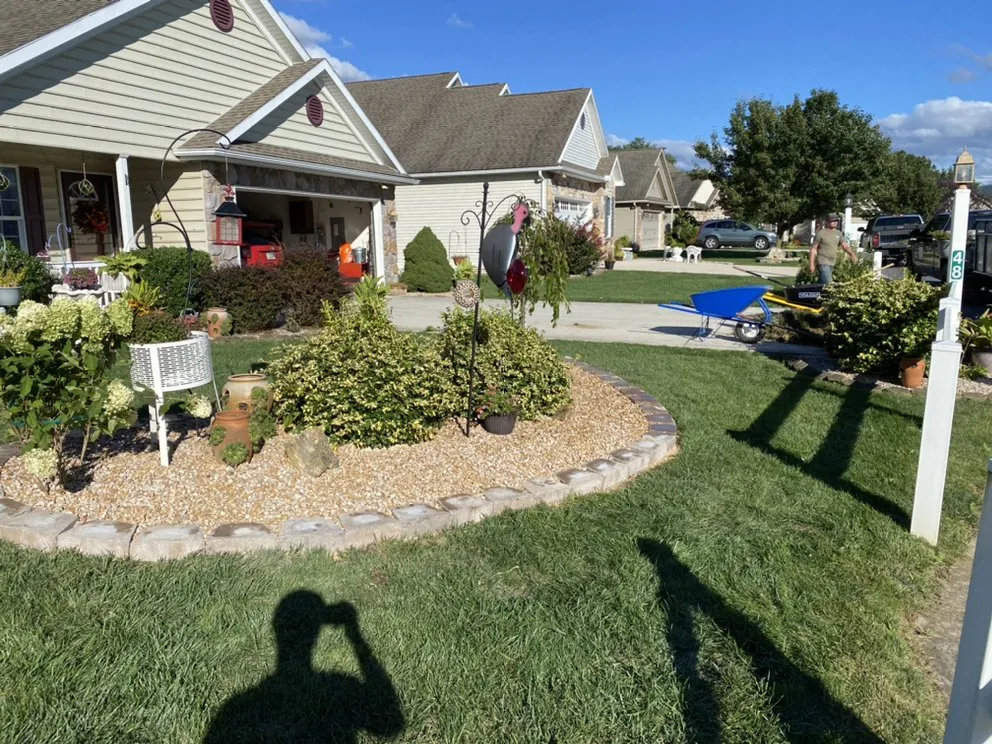 Professional garden landscaping experts serving Orrstown, PA - Timmons Supreme Service LLC