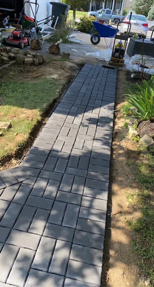 Local garden landscaping in Orrstown, PA by Timmons Supreme Service LLC