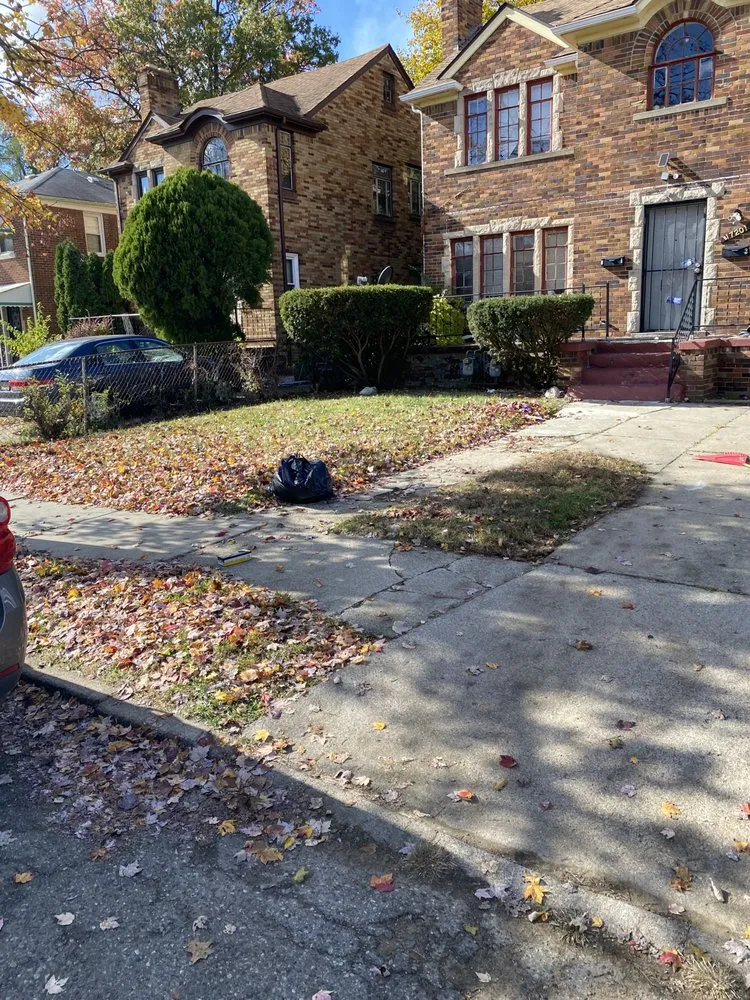 Expert residential landscaping for homes in Detroit, MI by Timothy The Painter