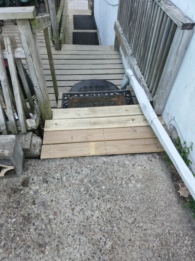 Custom landscape installation for year-round maintenance across New Albany, IN - Tim's Basic Auto Repair,landscaping,light Construction, Lawn Car