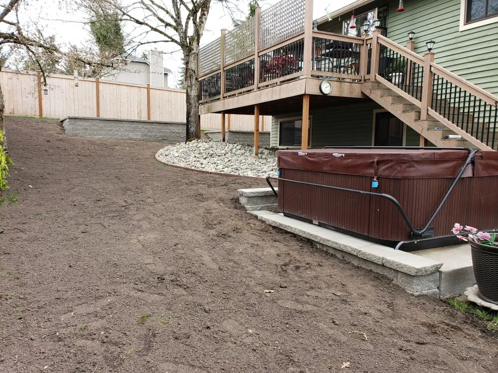 Custom yard cleanup service for year-round maintenance across Auburn, WA - Tim’s Complete Landscape Management