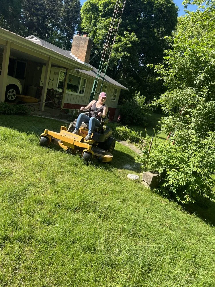 Professional landscape design in Berrien Springs, MI - Tim's Helping Hands