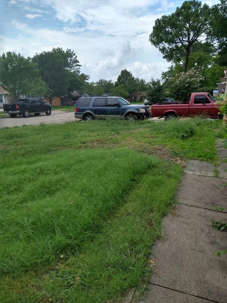 Reliable lawn care service for beautiful yards across Mesquite, TX - Tims Lawn Care