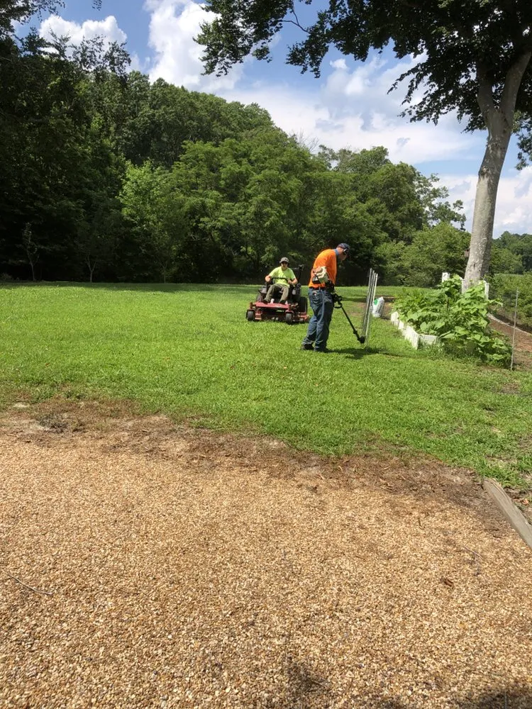 Expert landscaping services in Suffolk, VA - Tim’s Lawn Care