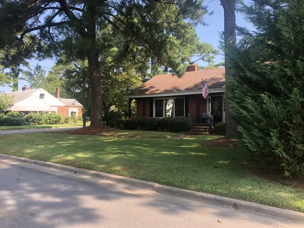 Expert landscaping services experts serving Suffolk, VA - Tim’s Lawn Care