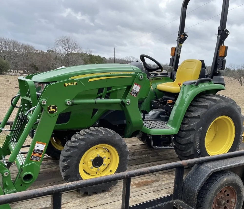 Reliable residential landscaping experts serving LaRue, TX - Tiner Farm