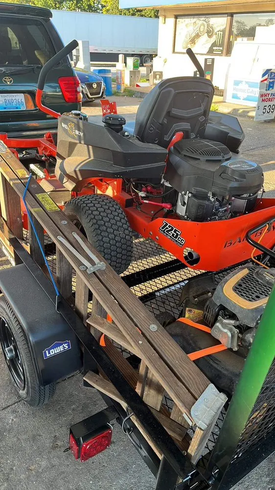 Expert garden landscaping in Tompkinsville, KY by Tingle’s Lawn Care