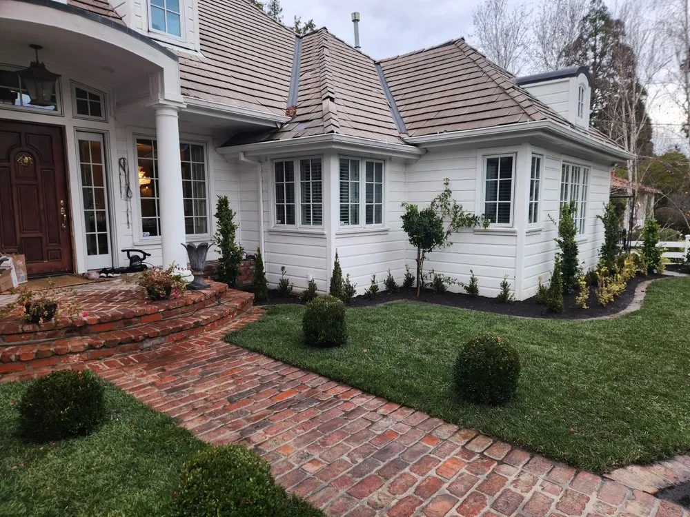 Professional outdoor landscaping experts serving Antioch, CA - Tino´s Landscape & Garden