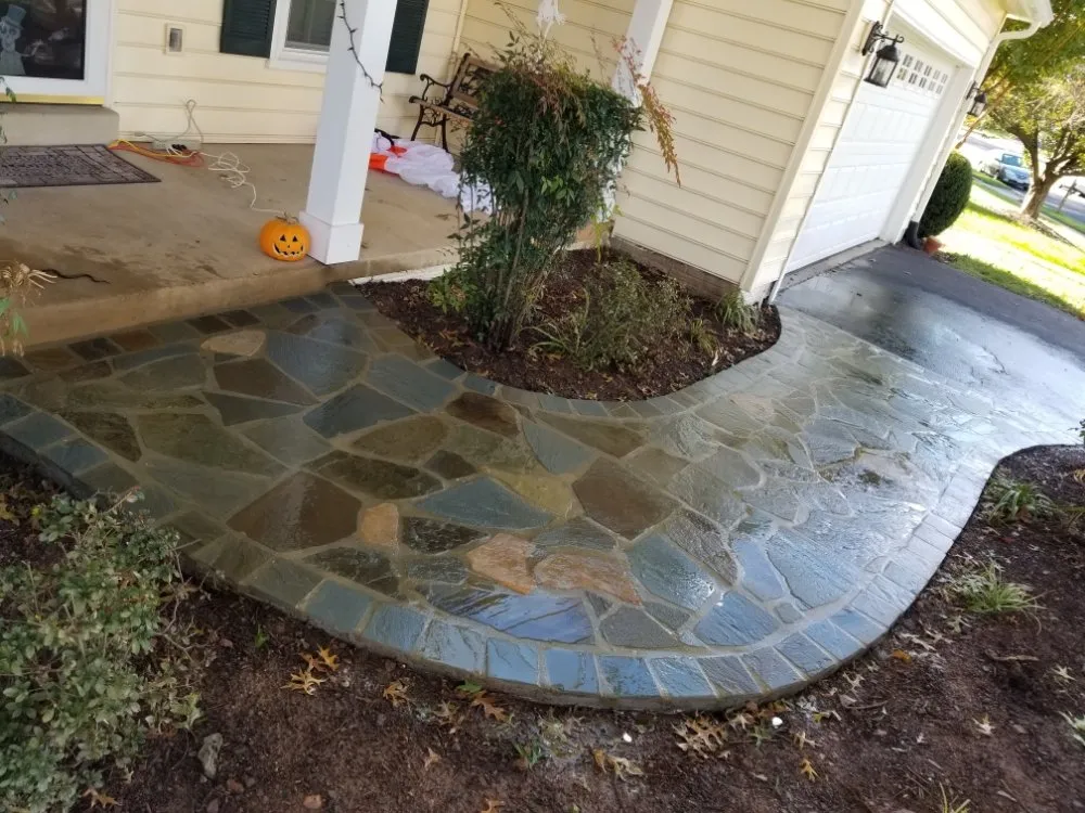 Top-rated lawn mowing service for residential properties in Purcellville, VA by Tino’s Landscaping