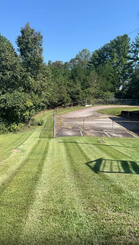 Reliable garden landscaping with custom design across Pickens, SC - Tinsleys Landscaping Services