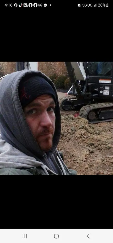 Trusted lawn mowing service in Trotwood, OH - Tinys Lawn Care