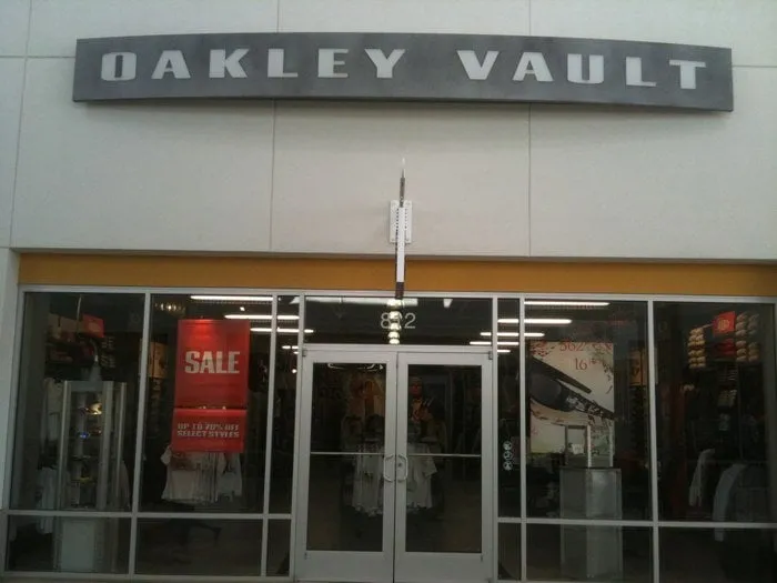 Affordable outdoor landscaping with custom design across Fontana, CA - Tiori’s Landscape Services